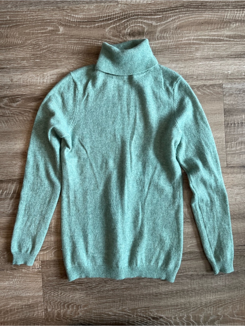 Charter Club Luxury 100% Cashmere Turtleneck Sweater Women’s Small Sage Green